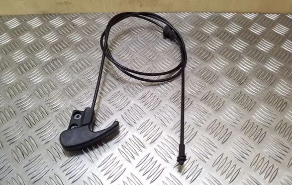 Engine bonnet (hood) release handle