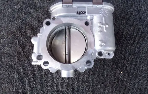 Land Rover Range Rover Sport L494 Throttle valve K4P39F991AA