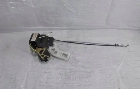 KIA Sportage Rear door lock
