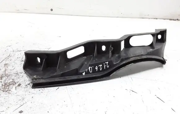 Volkswagen PASSAT B6 Front bumper mounting bracket 3C0807890