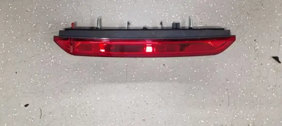 Opel Grandland X Third/center stoplight 9688016380