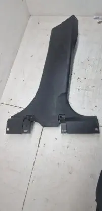 Mitsubishi Outlander (B) pillar trim (bottom) 7211A396