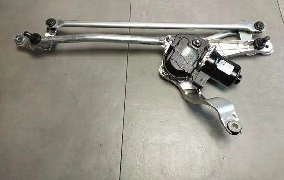 Audi A5 Front wiper linkage 8B1955119C
