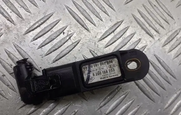 Renault Megane II Air pressure sensor 8200168253