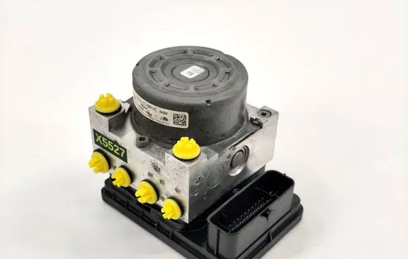 Ford B-MAX ABS Pump D1B12C405AE 10022004364 D1B12C013BC
