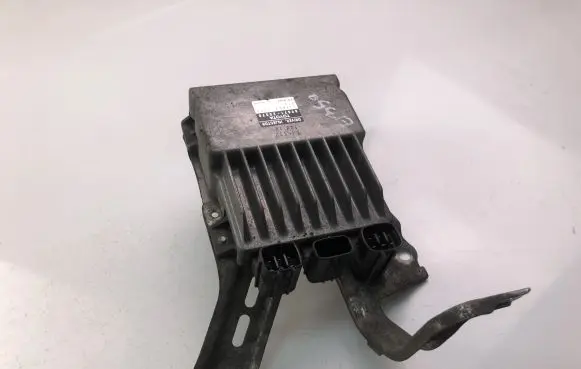 Toyota Auris 150 Other control units/modules 8987120070
