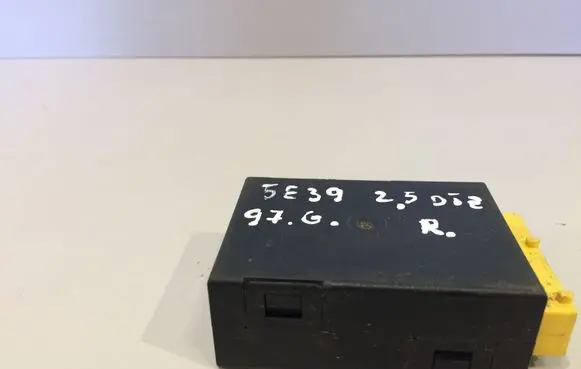 BMW 5 E39 Immobilizer control unit/module 61358362277 608377 6010820005