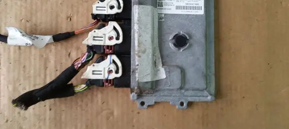 Peugeot 208 Engine control unit/module ECU 9805321980