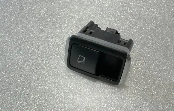 Mercedes-Benz GL X166 Electric window control switch A1668200210