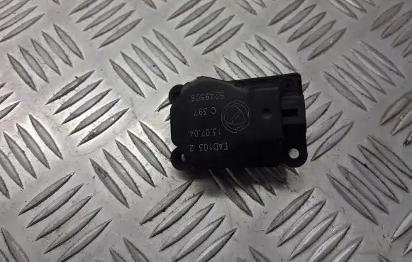 Alfa Romeo 147 A/C air flow flap actuator/motor 52495067