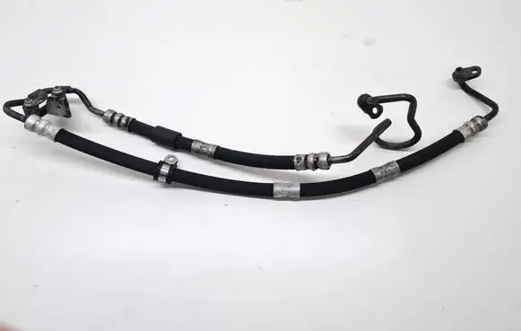 Mercedes-Benz E W212 Power steering hose/pipe/line A2044600943