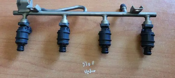 Opel Astra H Fuel main line pipe 90536149