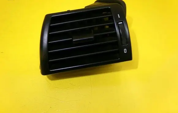 BMW 3 E46 Dashboard side air vent grill/cover trim 64228361897