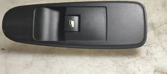 Citroen C4 I Picasso Electric window control switch 96639377ZD 032201111 1803407