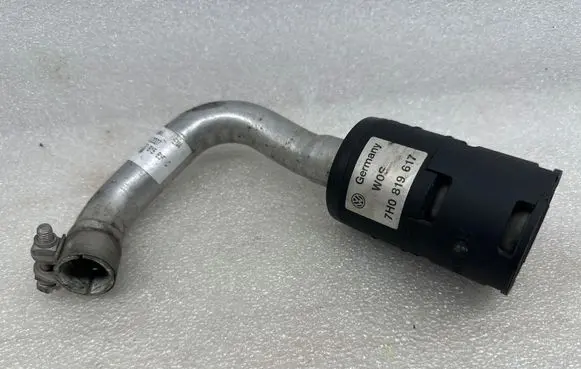 Audi Q7 4L Webasto auxiliary heater fuel line/pipe 7L0815857C 7H0819617