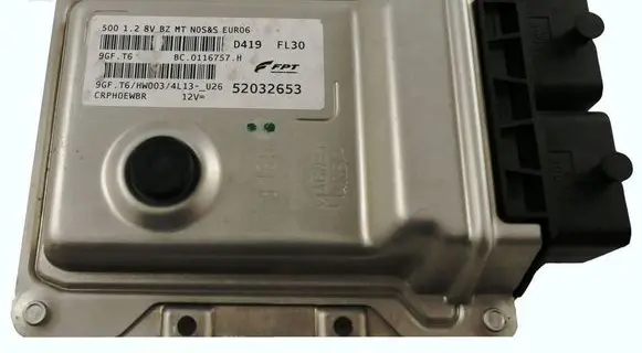 Fiat 500 Engine control unit/module 52032653