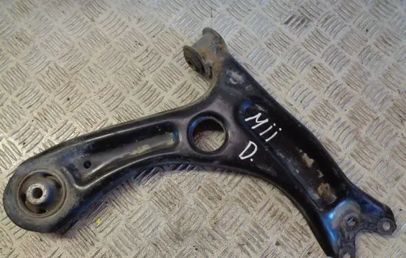 Seat Mii Front lower control arm/wishbone 1S0407152