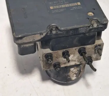 Volkswagen Sharan ABS Pump 7M3907379D 10092503053 5WK84012