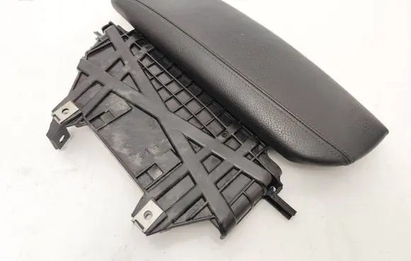 BMW X5 F15 Armrest 105070381C 100559 5116