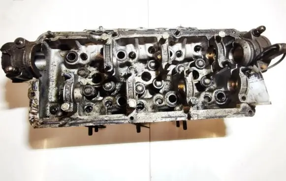 Audi A6 S6 C5 4B Engine head 059103373d