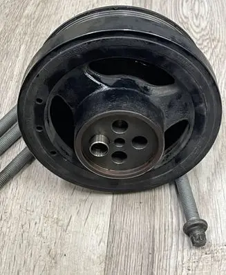 Mercedes-Benz E W212 Crankshaft pulley A6510350912