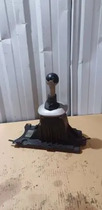 Gear shifter/selector