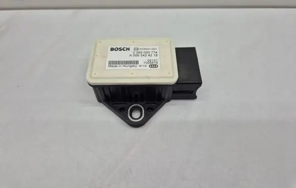 Mercedes-Benz Sprinter W906 ESP acceleration yaw rate sensor A0065424218 0265005774 0065424218