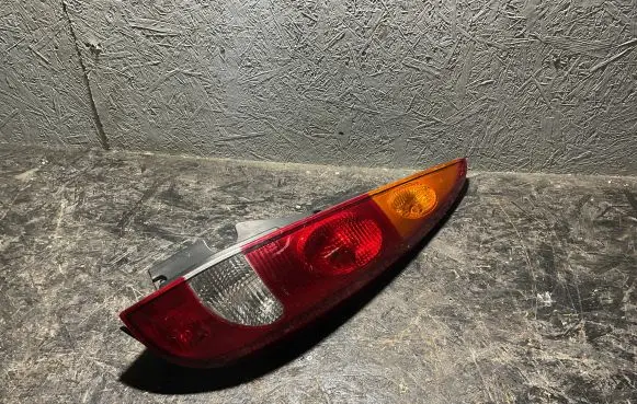 Nissan Almera Tino Rear/tail lights 26555BU000