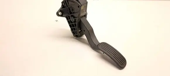 Toyota Yaris Cross Accelerator throttle pedal 78110K0030 36332801981 24257B2