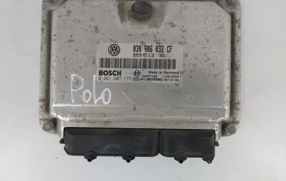 Volkswagen Polo III 6N 6N2 6NF Engine control unit/module 0261207177 030906032CF