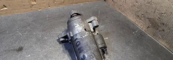 Citroen C4 Grand Picasso Starter motor 9688268480