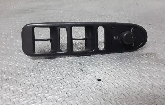 Seat Toledo II (1M) Wing mirror switch 1M0867163B