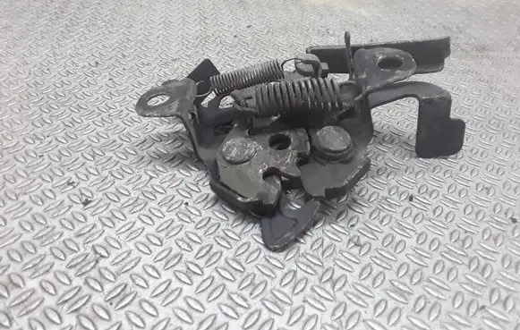 Subaru Justy Engine bonnet/hood lock/catch 