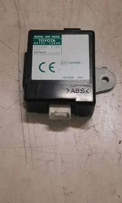 Toyota Corolla Verso E121 Door central lock control unit/module 8974113040 2513000100