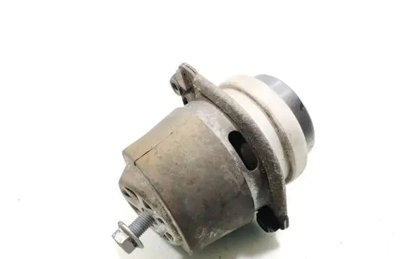 Porsche Cayenne (9PA) Engine mount bracket 94837505001