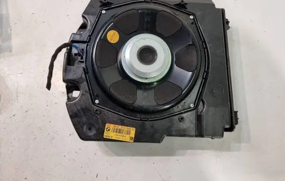 BMW 7 F01 F02 F03 F04 Subwoofer speaker 65139151966 18820010