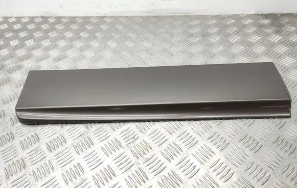 Buick Encore I Rear door trim (molding) 95483007