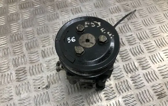 BMW X5 E53 Power steering pump 1427990 32421437990