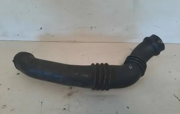 Ford Focus C-MAX Intercooler hose/pipe 3M516C646-UD