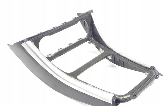 Other center console (tunnel) element