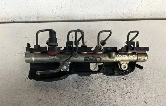 Suzuki Grand Vitara II Fuel main line pipe 8200396999 008003L4 0445214076