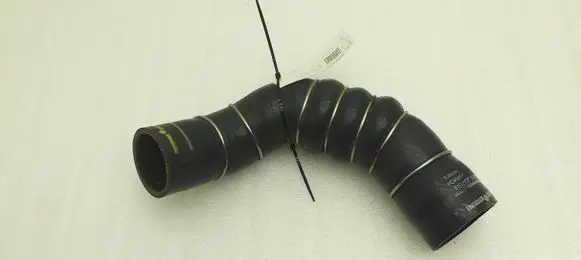 Nissan Qashqai+2 Intercooler hose/pipe 14463JD70B