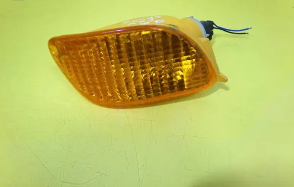 Ford Focus Front bumper turn signal 0314D