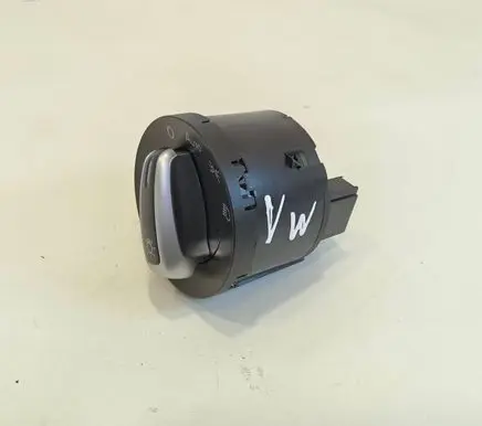 Volkswagen PASSAT B7 Light switch