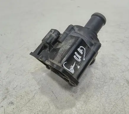 Audi A4 S4 B8 8K Electric auxiliary coolant/water pump 8K0819147A
