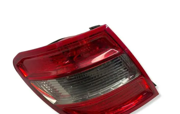 Mercedes-Benz C W204 Rear/tail lights 2048203764