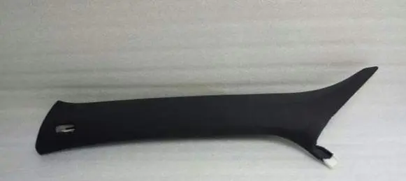 Audi Q5 SQ5 (A) pillar trim 8R0867233B