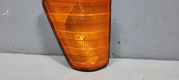 Mercedes-Benz T1 Front indicator light