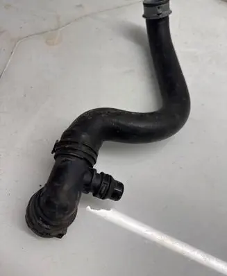 Mercedes-Benz S C217 Engine coolant pipe/hose A2225012701 CT158535B K667065A1A