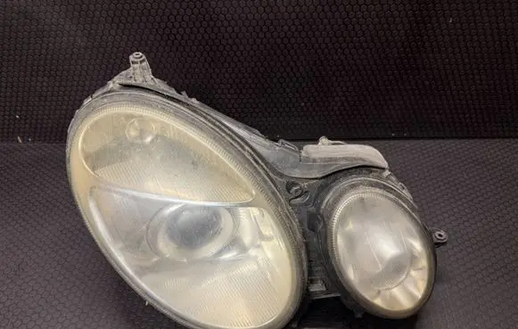 Mercedes-Benz E W211 Headlight/headlamp 16156400